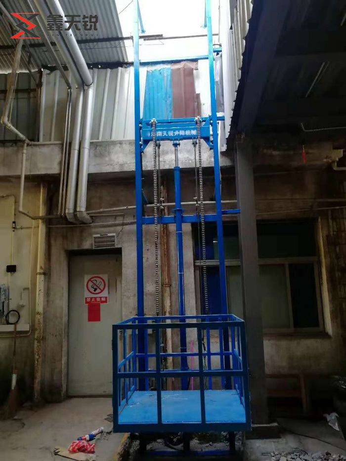 徐州导轨式升降货梯